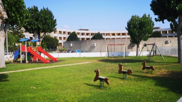 Villetta A Schiera In Villaggio Metatur メタポント エクステリア 写真
